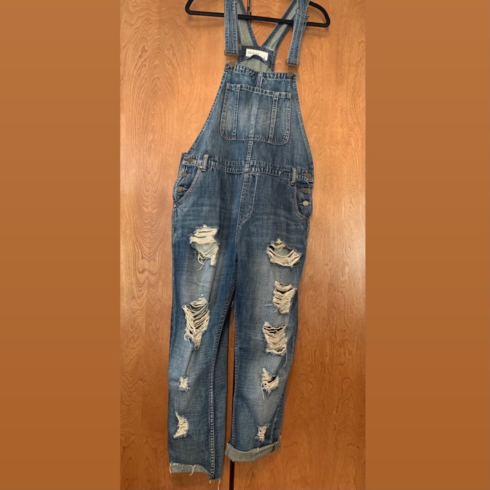 Distressed oversized Denim overalls -L